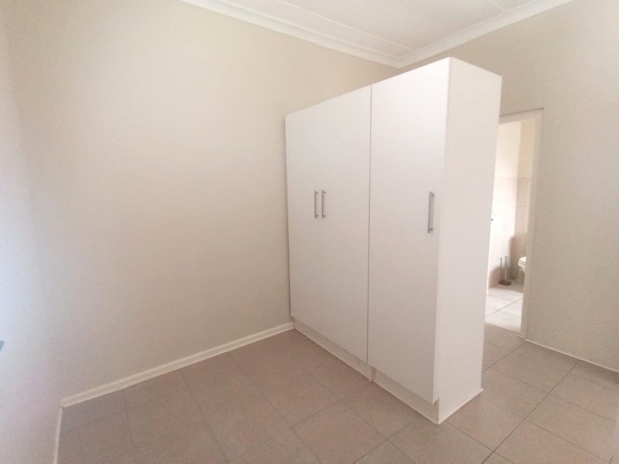 5 Bedroom Property for Sale in Berea Eastern Cape